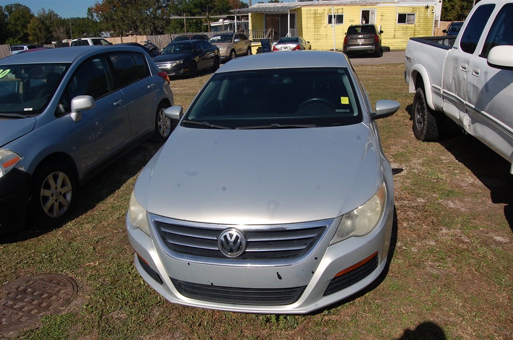 2011 Volkswagen CC Sport's photo